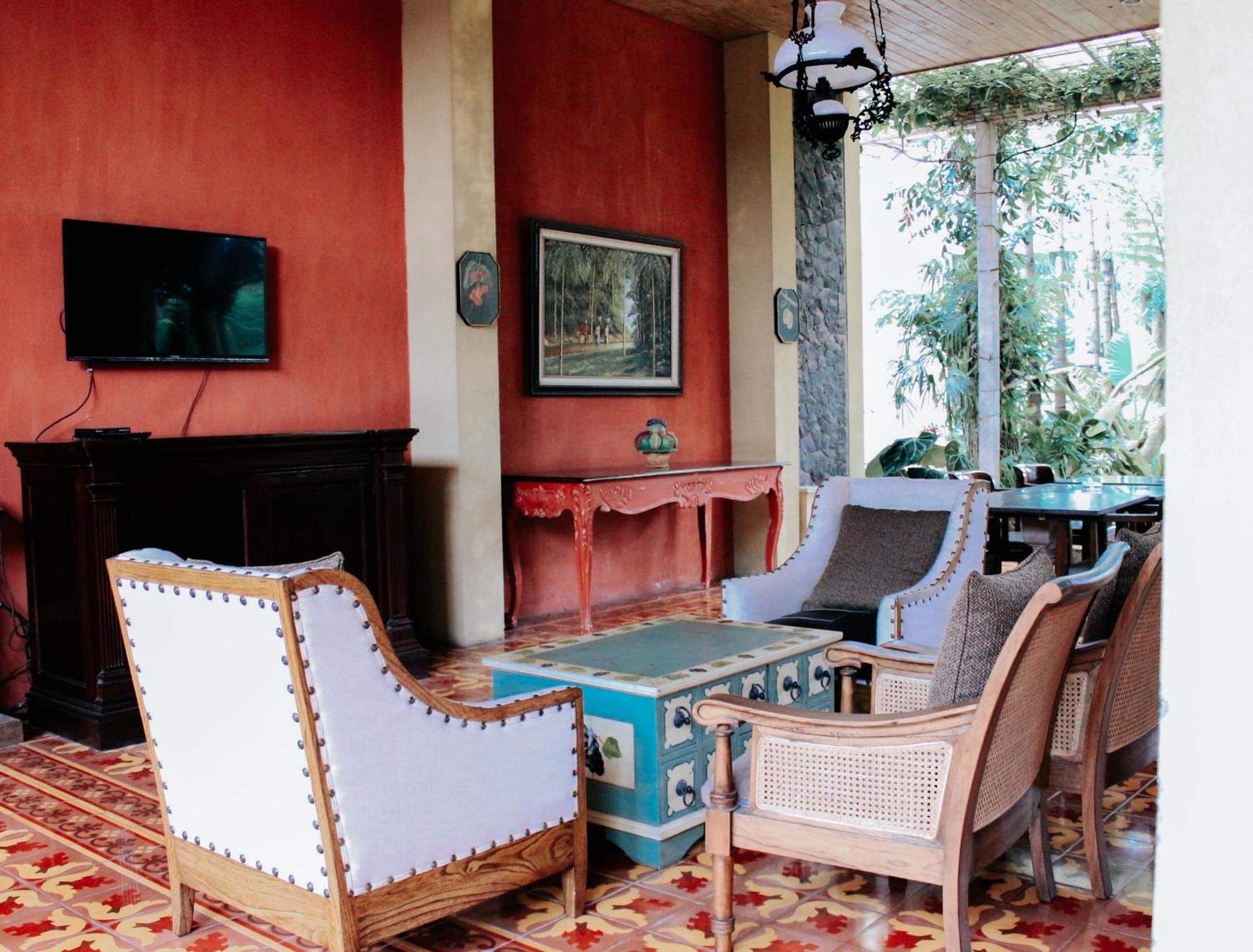 Kayu Arum Resort Салатіга Екстер'єр фото