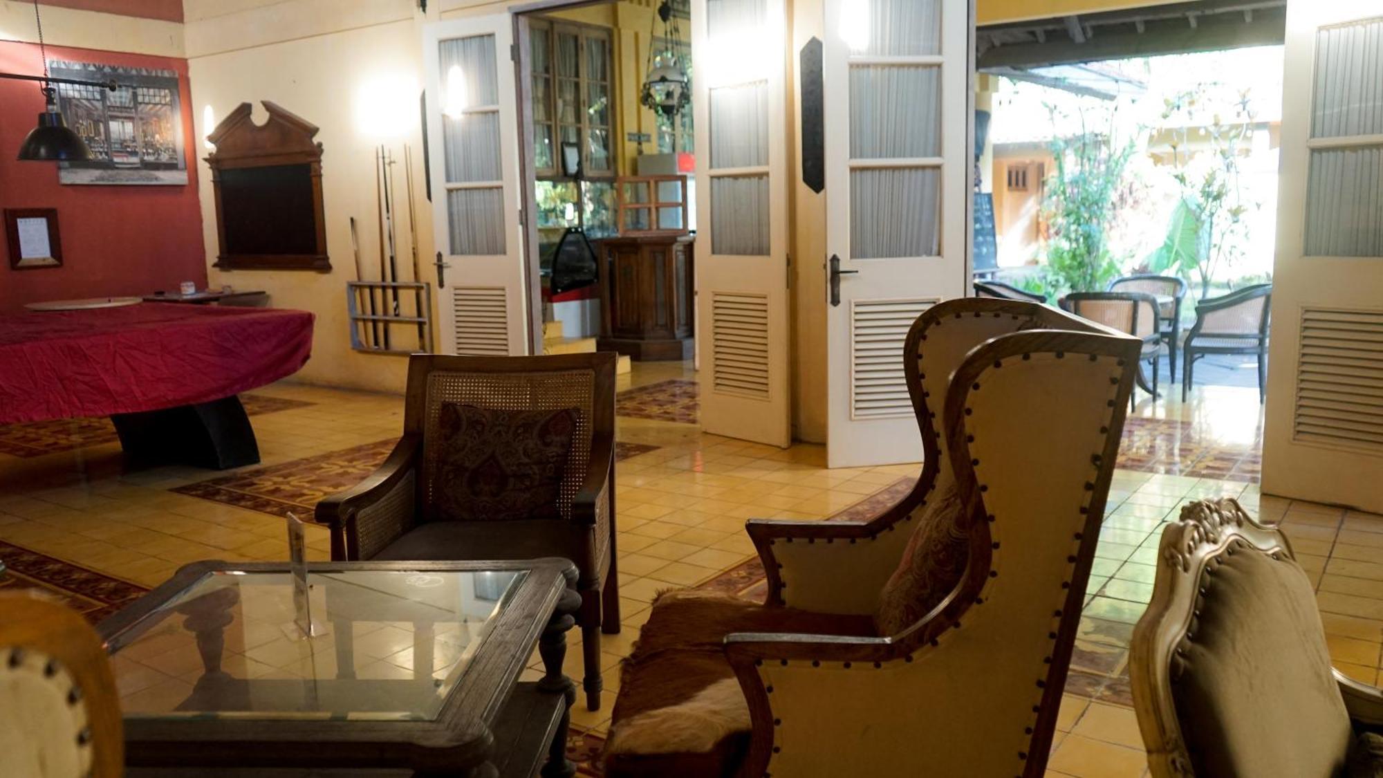 Kayu Arum Resort Салатіга Екстер'єр фото
