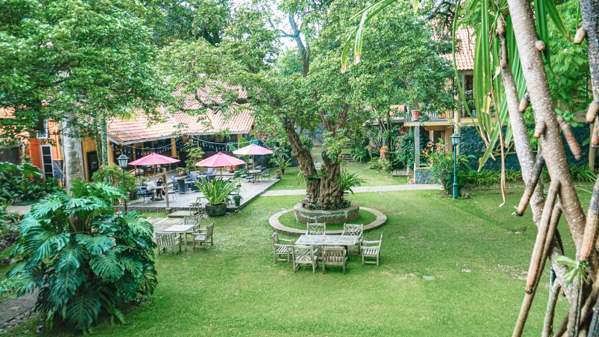 Kayu Arum Resort Салатіга Екстер'єр фото